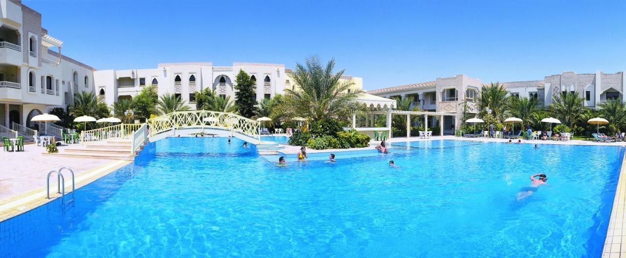 Hotel El Mouradi Douz Exterior foto